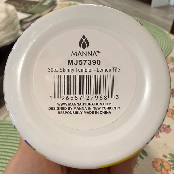 Manna Skinny Stainless Steel Tumbler with Lemon Design - Picture 6 of 6